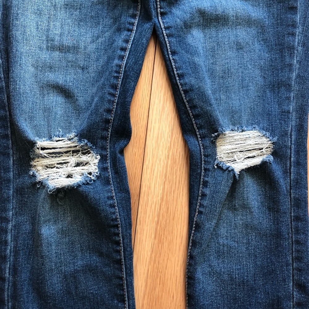 Garage Ripped Jeans - Picture 4 of 8